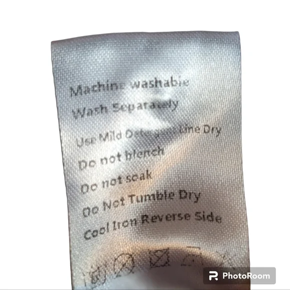 Pink Lily Cinnamon 3 Tiered Floral Blouse Woman's Size (S) - Picture 7 of 7